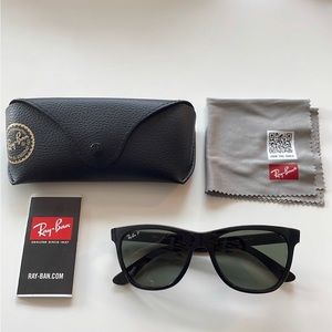 Ray-Ban RB4184 Sunglasses
